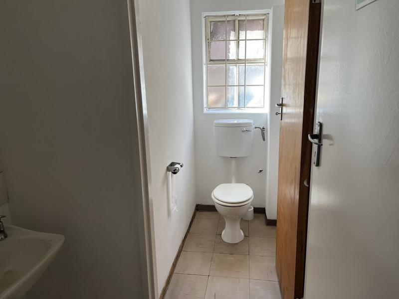 To Let commercial Property for Rent in Montague Gardens Western Cape